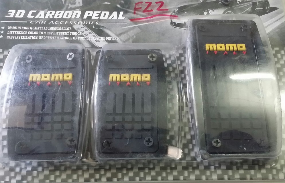 Momo Italy Car Pedal 3D-Carbon-BRC CUSTOMS