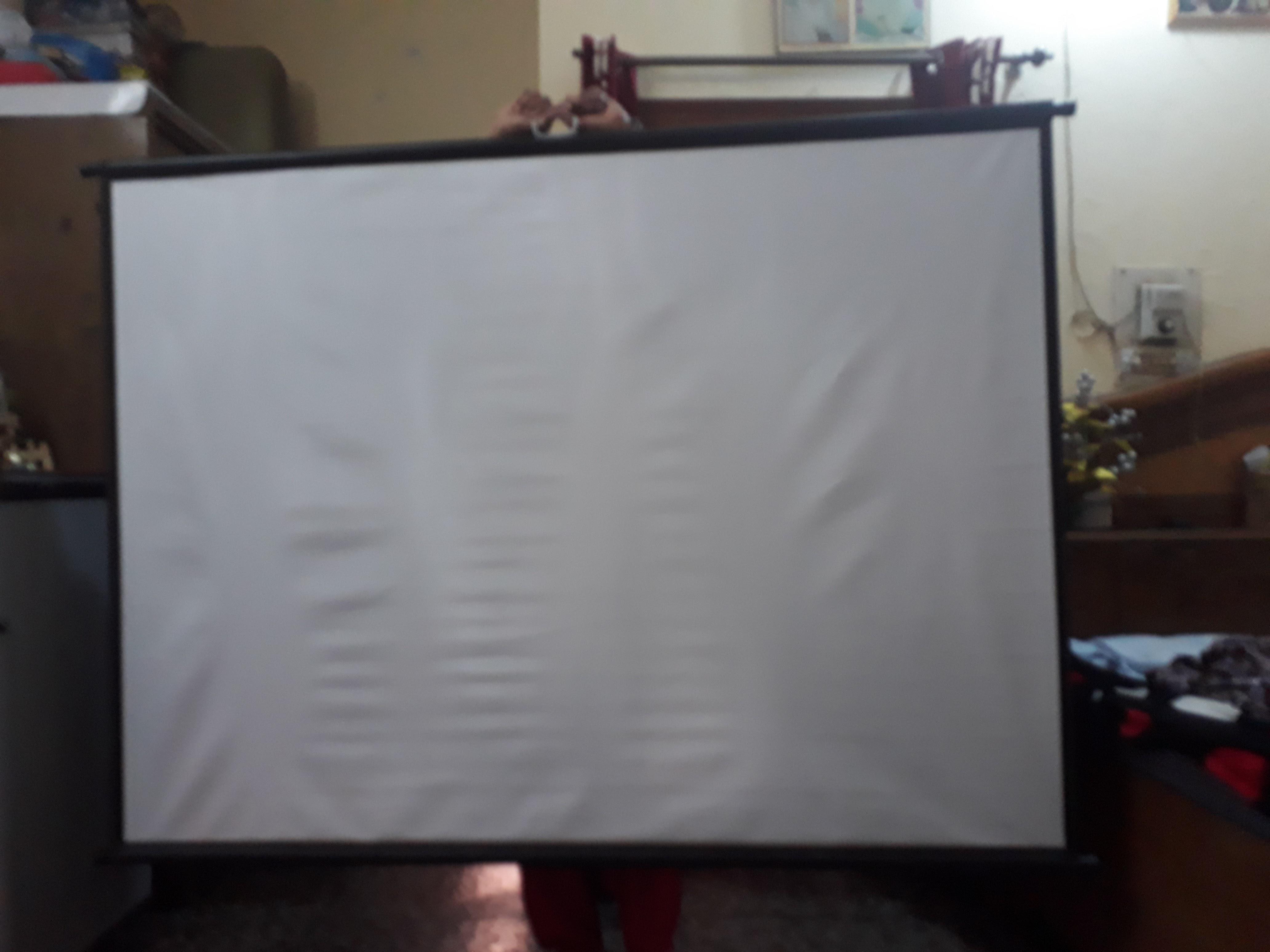 Map type projector screen -Nice projection