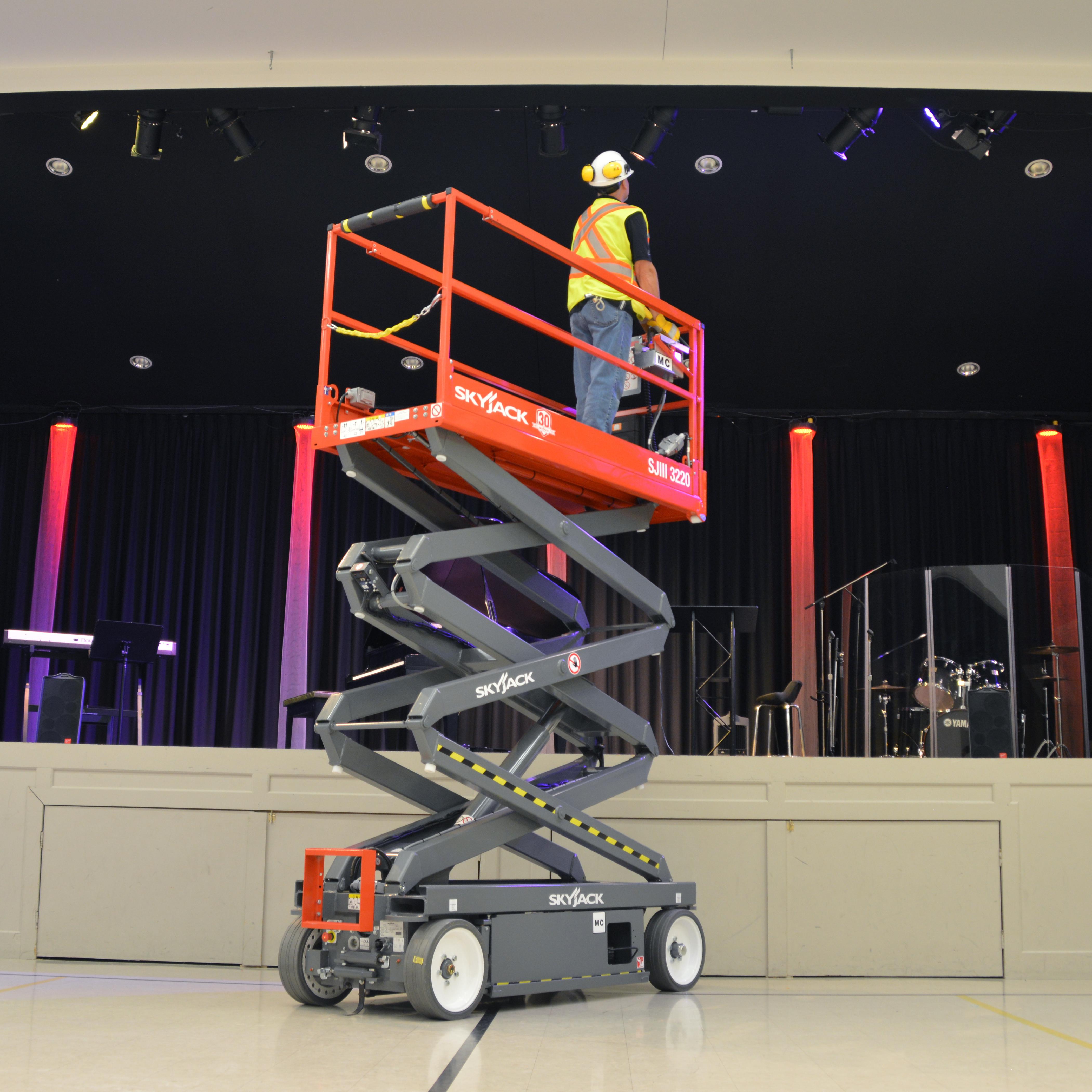 Skyjack SJIII 3220-Gautam Infrastructure & Construction Equipment pvt. Ltd.