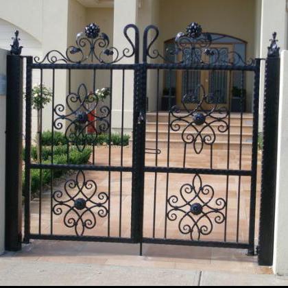 VILLA GATE-GRILL-WINDOW GRILL (943)-OPTITECH INFRA Projects India OPC Pvt Ltd