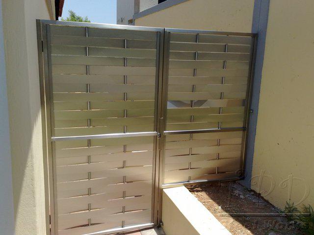 VILLA GATE-GRILL-WINDOW GRILL (986)-OPTITECH INFRA Projects India OPC Pvt Ltd