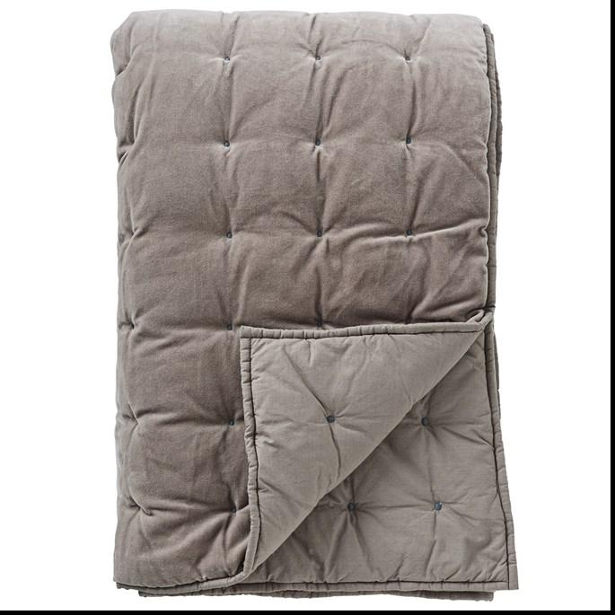 Quilt-We Stitch Exports