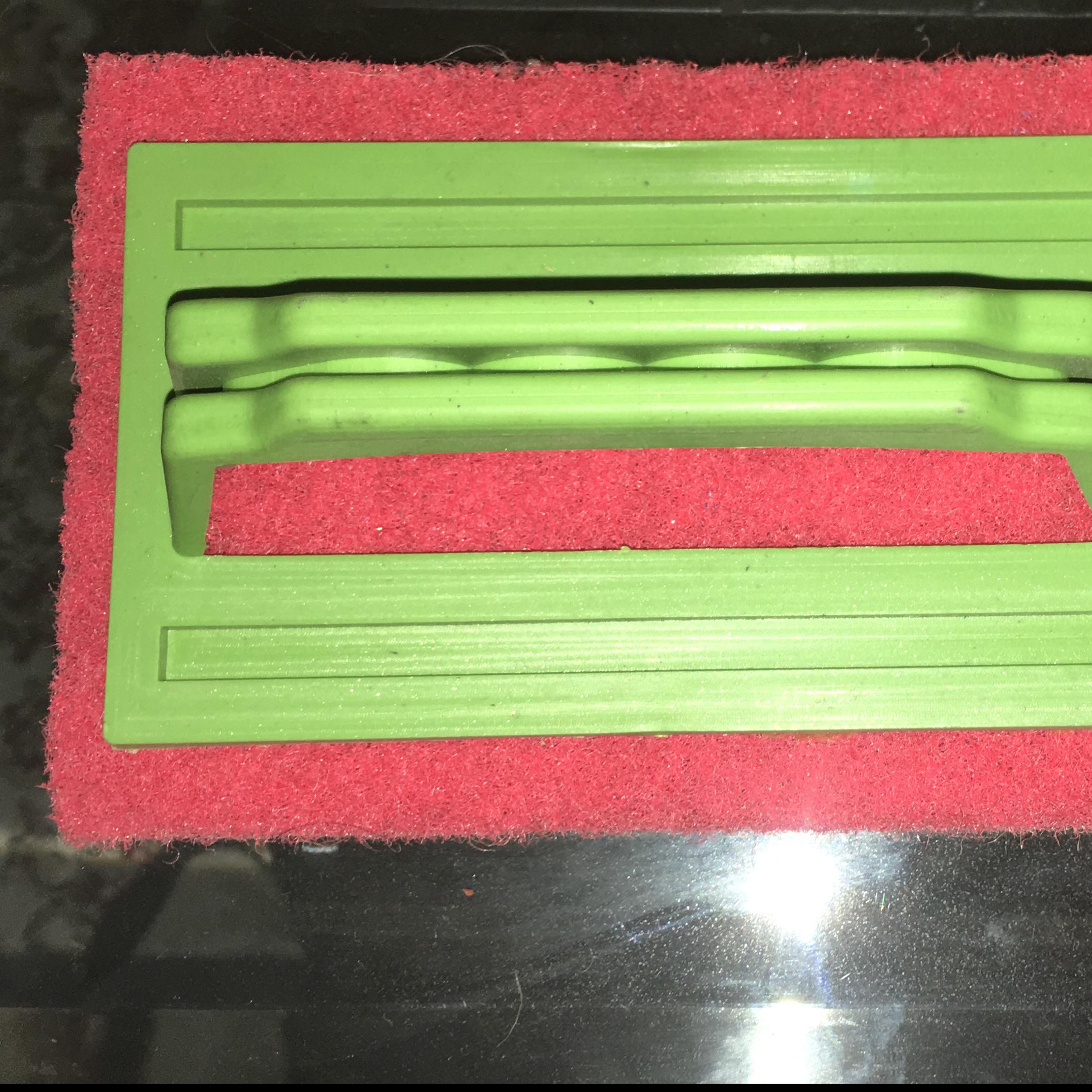 Tile brushe-Hemkunt polymers 