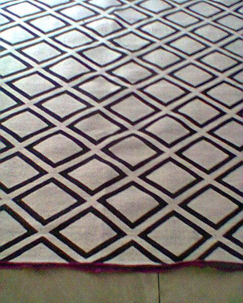 hanf tufted rug in wool-shroff`s carpets