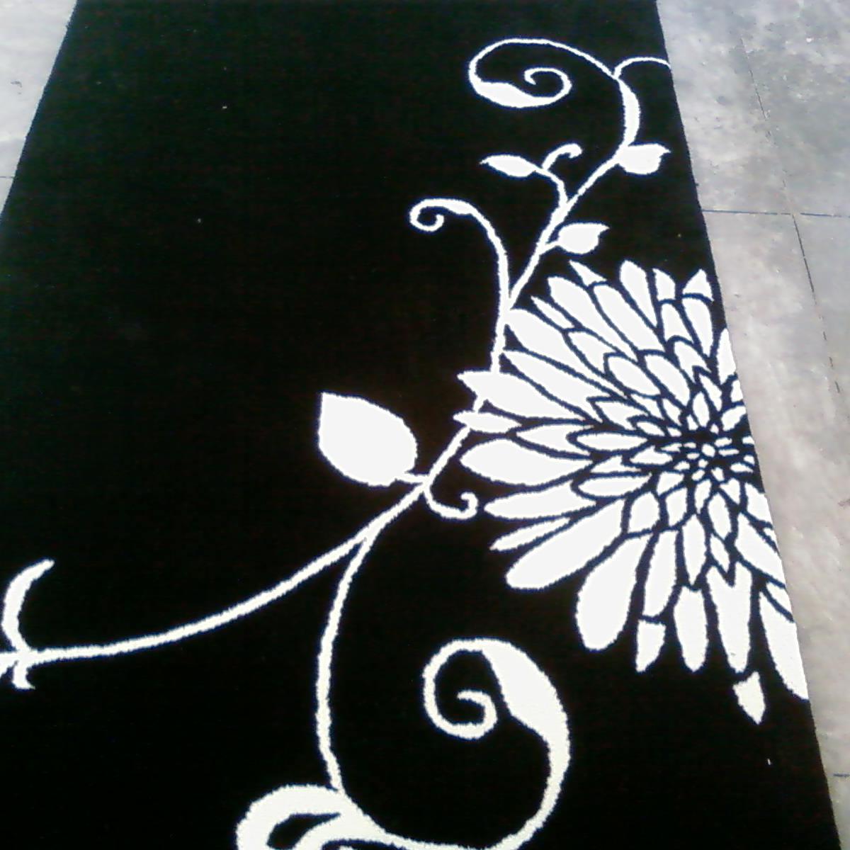 rug in wool-shroff`s carpets