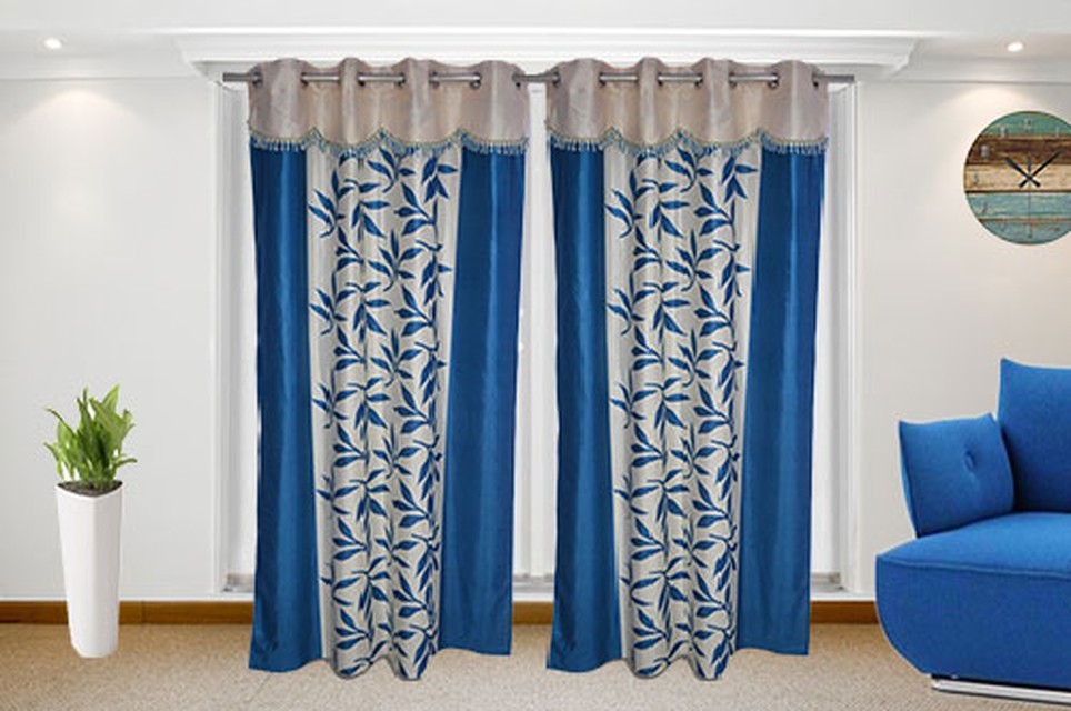 Swarosk 114 Blue-Curtainista