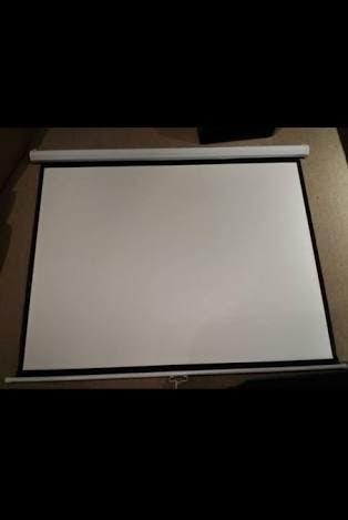 Self lock projector screen -Nice projection