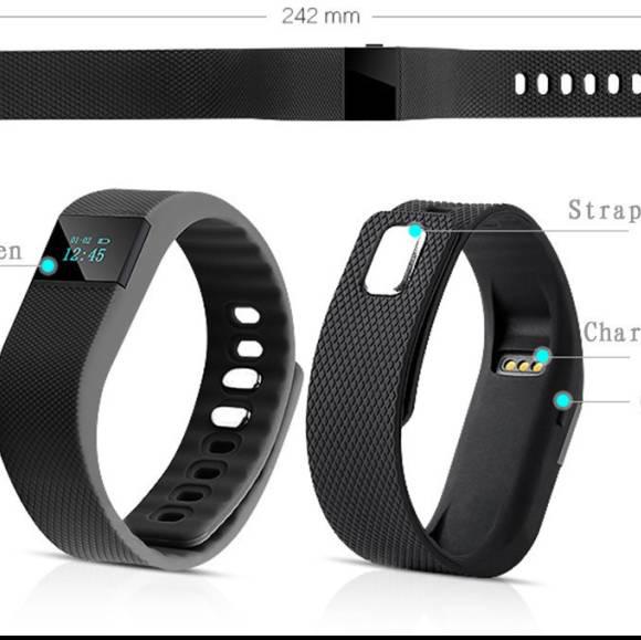Smart fitness band-Skytail Ventures