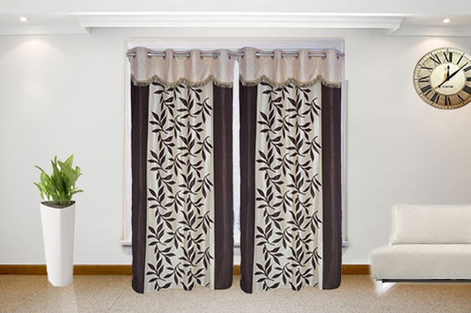 Swarosk 114 Coffee-Curtainista