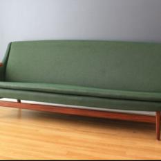 WOODEN SOFA (1041)