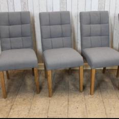 RESTAURANT TABLE & CHAIRS (1309)