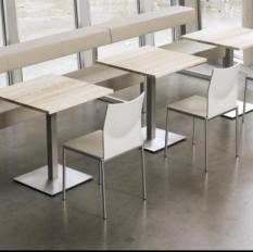 RESTAURANT TABLE & CHAIRS (771)
