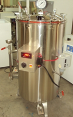 VERTICAL AUTOCLAVE