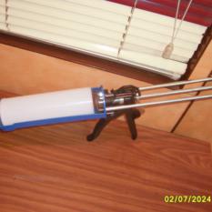 Manual Dispensers for C-axial Dual cartridges