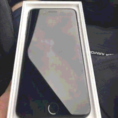 Apple iPhone 7 32gb jet black