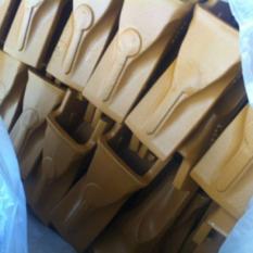 Volvo Loader bucket tooth and Segment