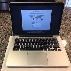 Apple Mac book pro core i7 
